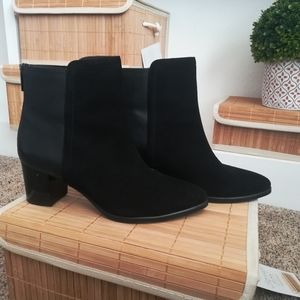 Bandolino Black Booties